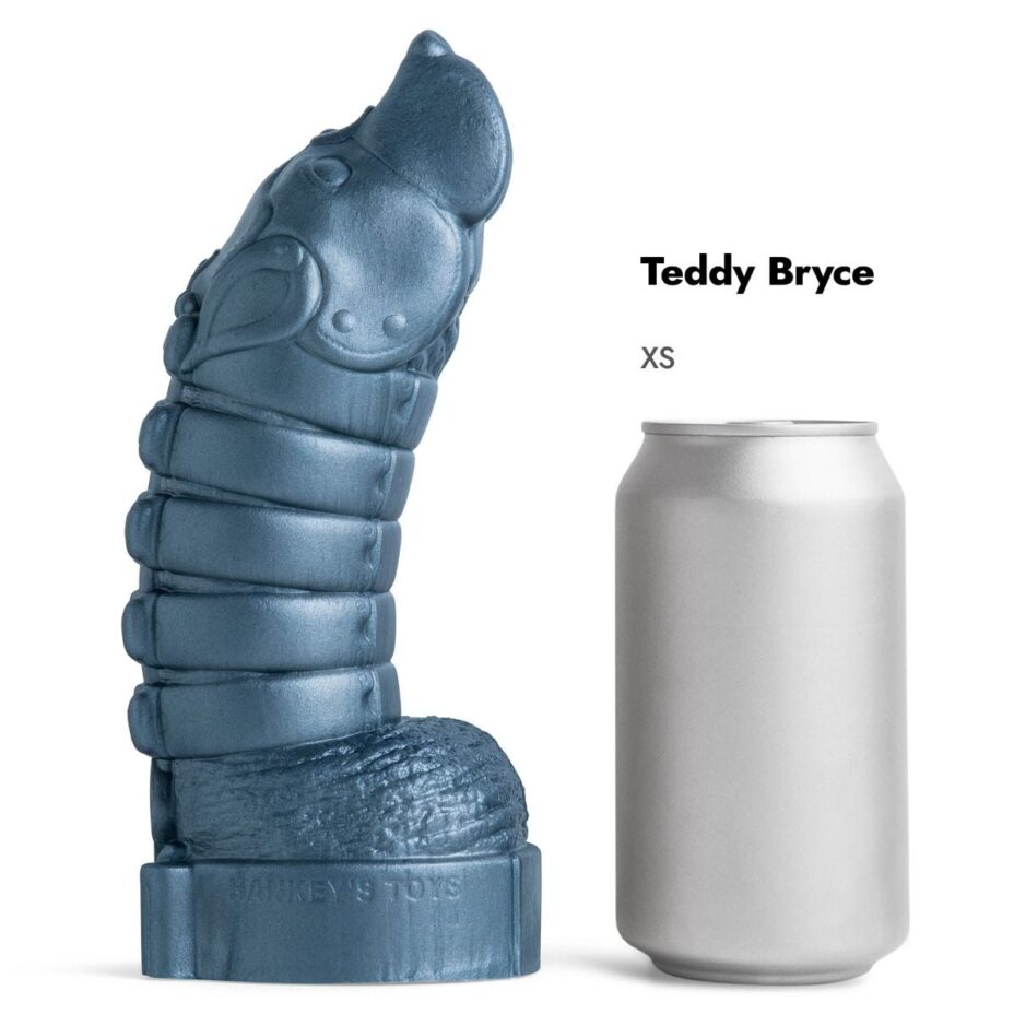 Teddy Brice XS, where the 'Gunmetal Gray' color appears much darker with a slightly bluish tone.